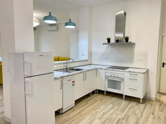 Flamenca Triana - Apartamento Wifi Con 2 Dormitorios 2 Sofas Camas 2 Banos Siviglia Esterno foto